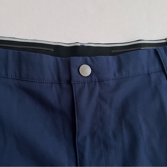 Kirkland Mens Performance Shorts - Picture 5 of 10